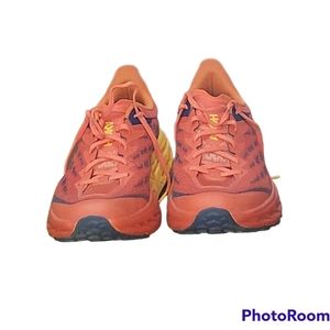 Hoka One One Speedgoat 5 Fiesta / Radiant Yellow Men's size 11 - Worn once